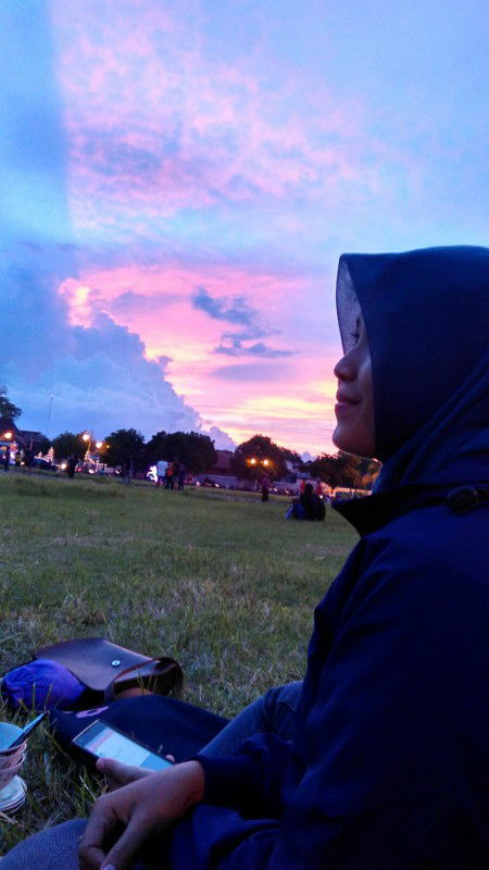 Dewi Yuni Astuti profile icon