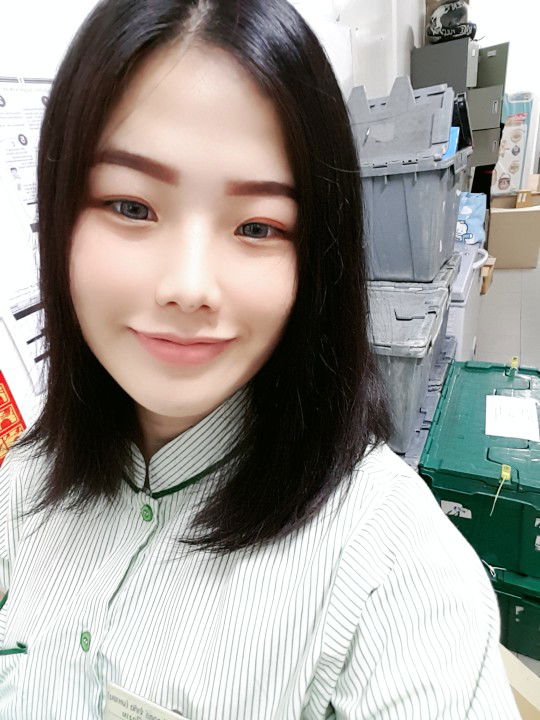 Bee Ampere profile icon