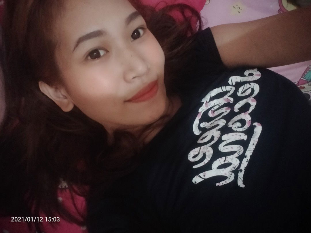 Inge Apriana profile icon