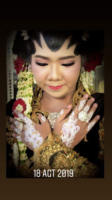 Siti Ulfa profile icon