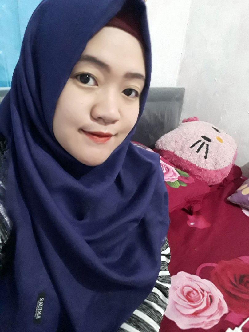 riri triangga profile icon