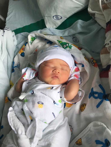 ลูกสำรอกบ่อย ทำยังไงดีคะ