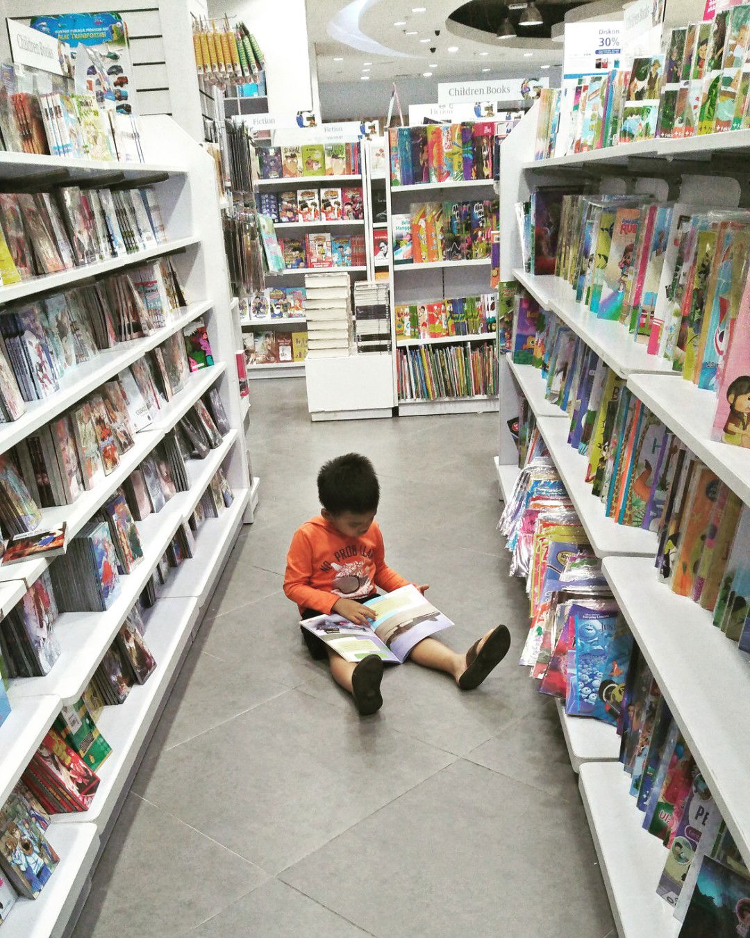 mom Vriel profile icon