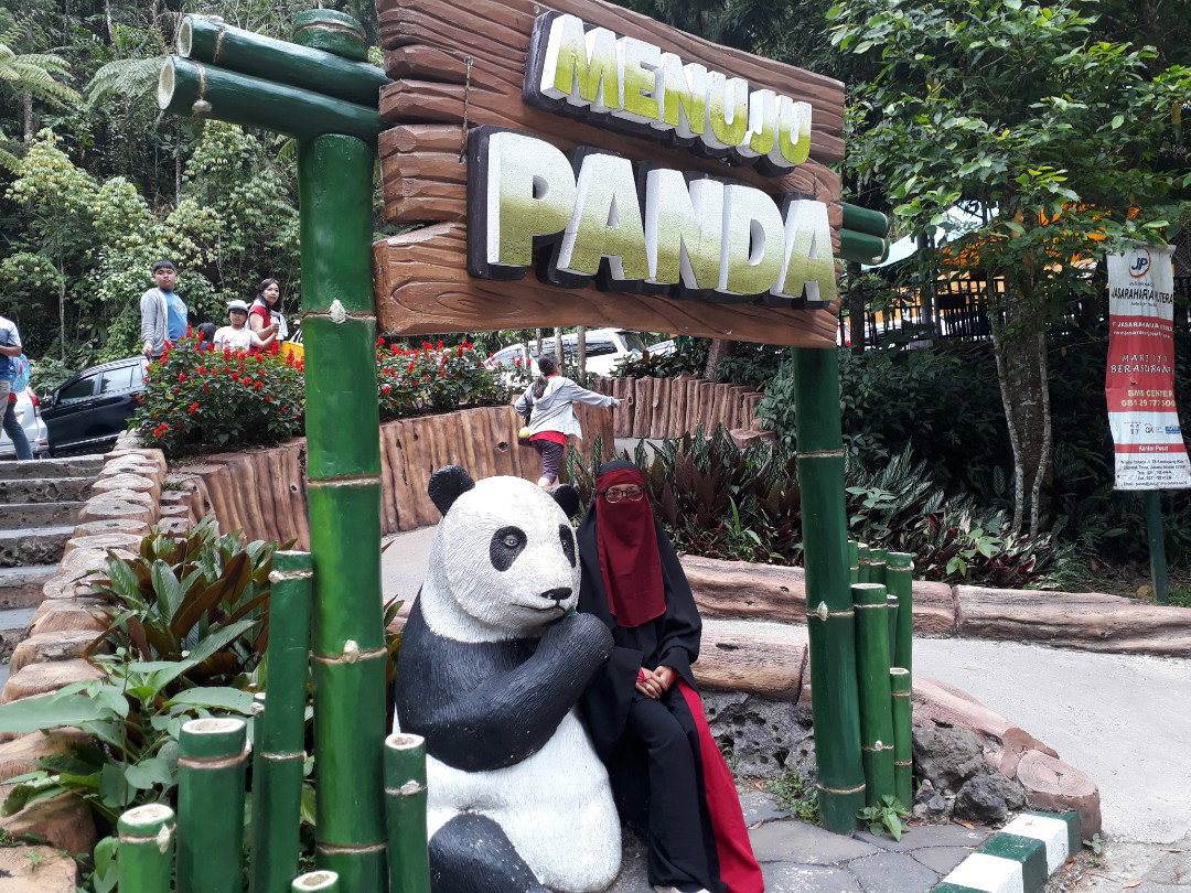 Dwi Lestari profile icon