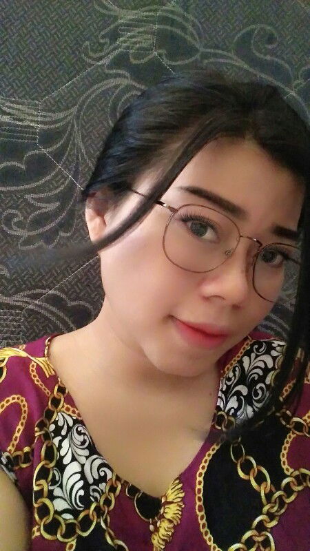 Deva Nuraini profile icon