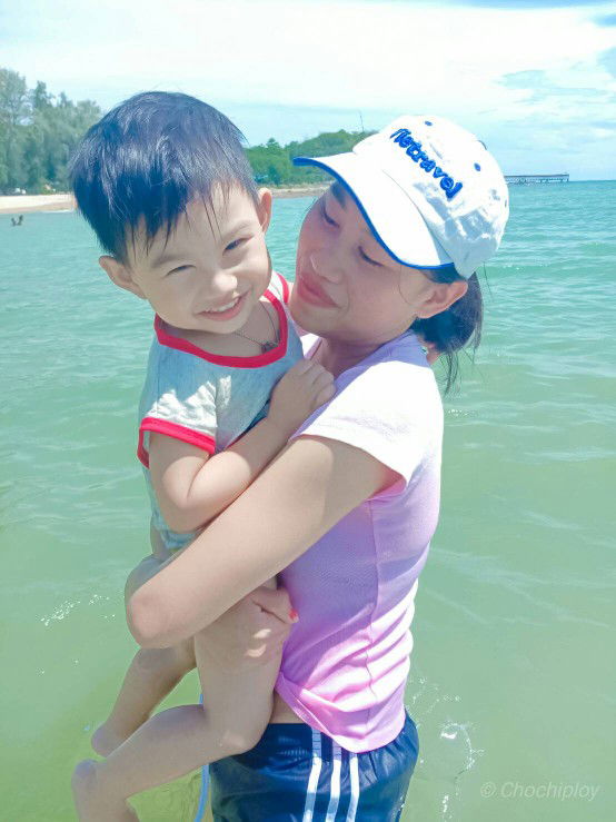 เฟิร์น' รี่ ตอง'ง สี่ profile icon