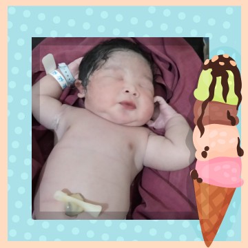 terimakasih mamih sudah berjuang demi mnghadirkan saya di dunia ini...terimakasih sudah berjuang demi saya