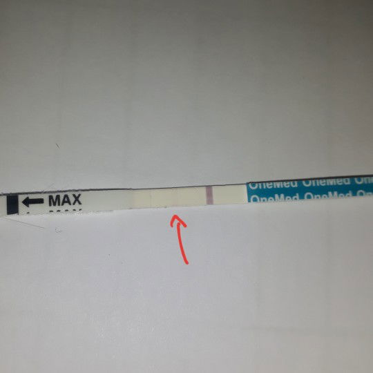 garis kedua sangat samar !