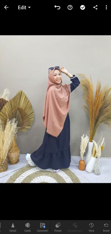 Siti Luthpah N profile icon