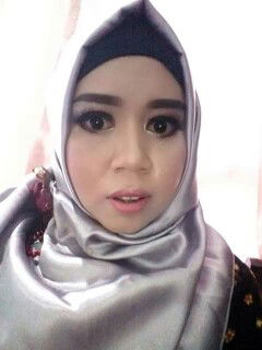 ErnyLia jayusTian profile icon