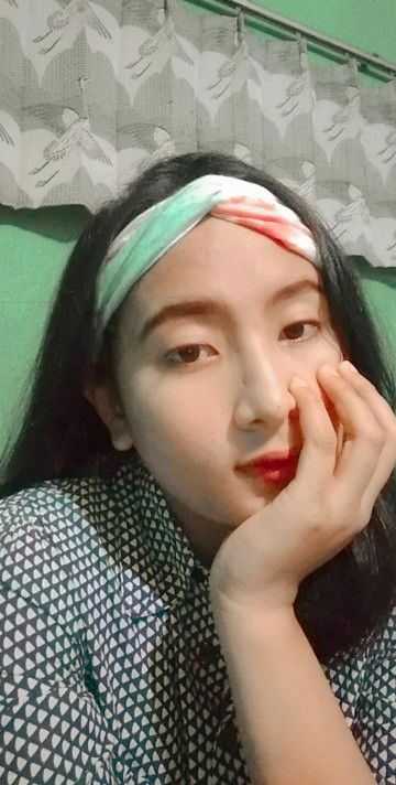 Vira Yuniar profile icon