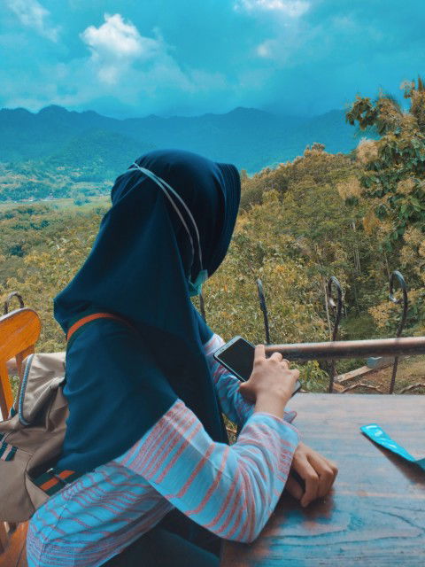 rengganis profile icon