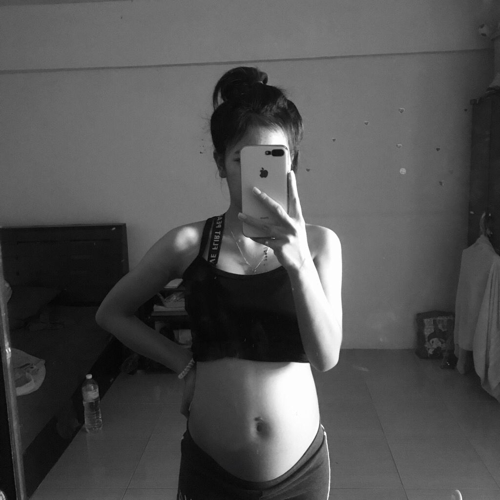 นุ่นนี่ นี่นุ่น profile icon