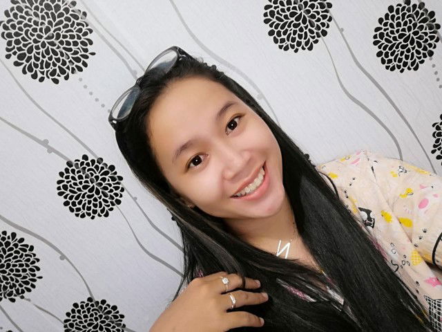 Nia Astarina profile icon