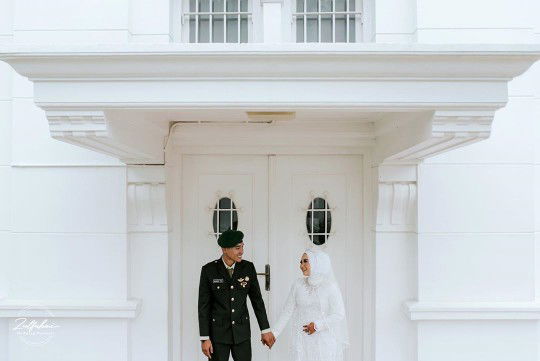 Desi Sabarini profile icon