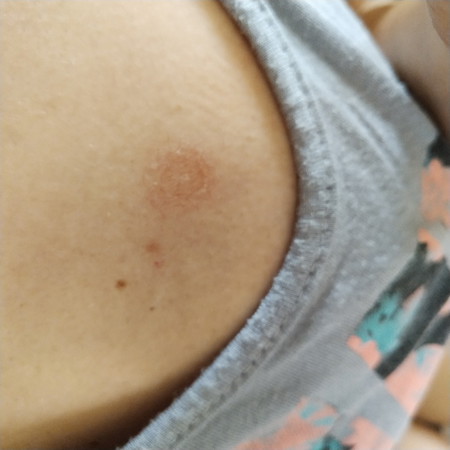 Sa boobs ko.