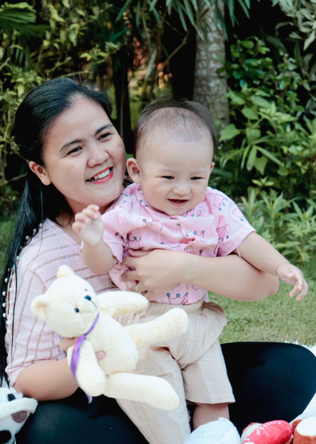 Jennifer Flores-Jamiri profile icon