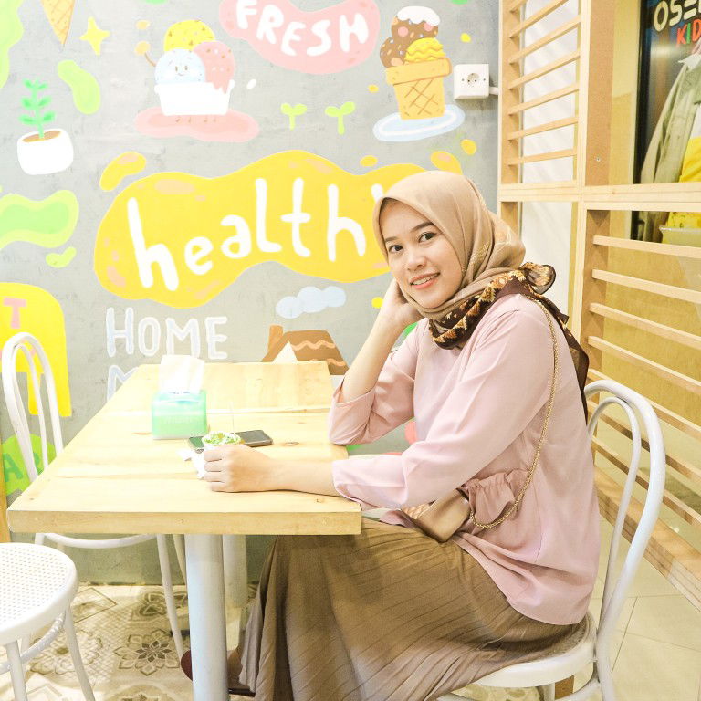 Rika Arif profile icon