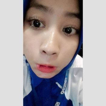 Eva Yunita profile icon