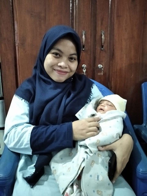 Anna sam'ah rosyiidah profile icon