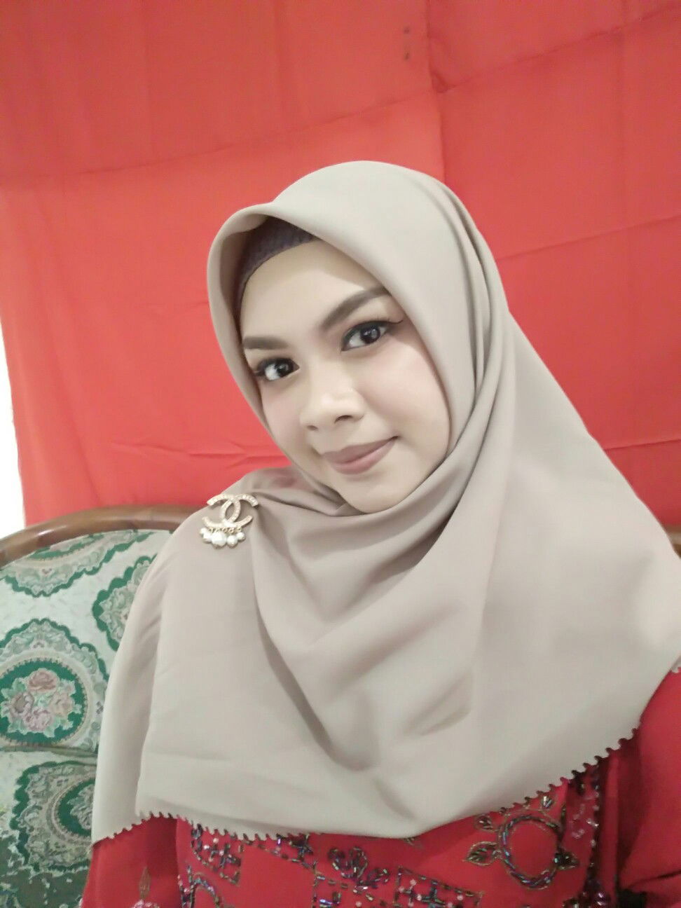 iswari rukmana dewi profile icon