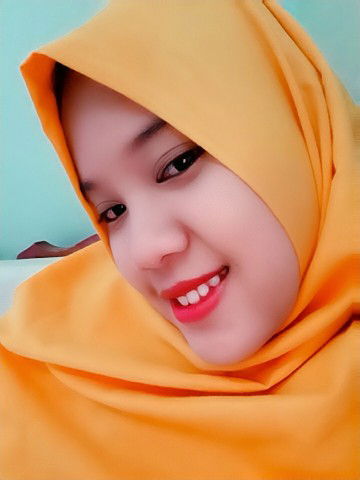 adisty evarani putri profile icon