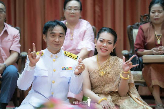 พี่บีไง จะใครหล่ะ profile icon