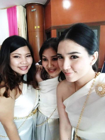 Por Pureepatipan profile icon