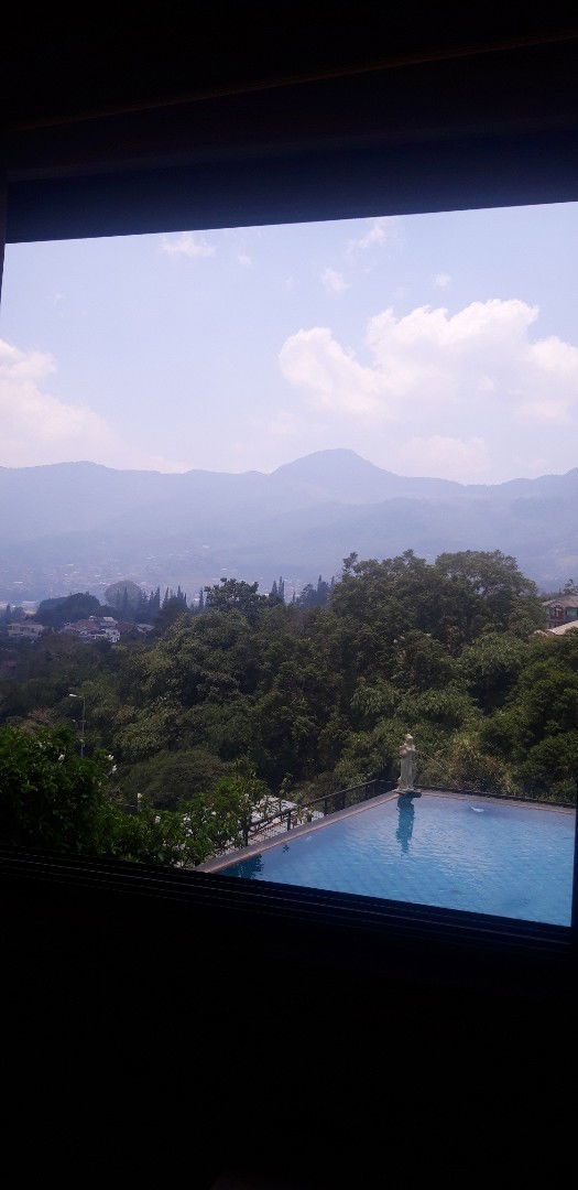 Lhiasari profile icon