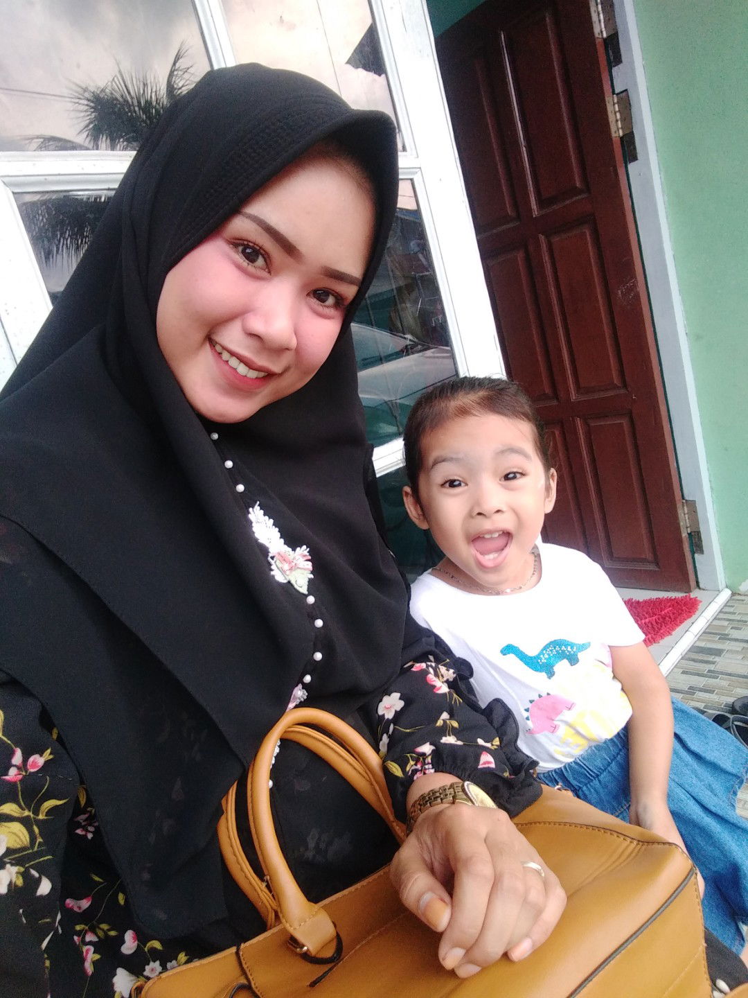 ritha maharani profile icon