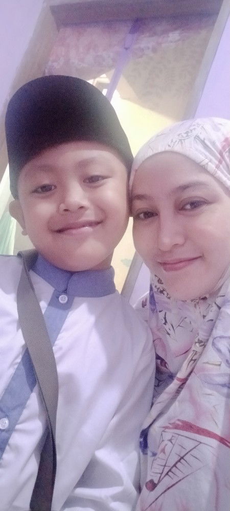 Dewi Arisyandi profile icon