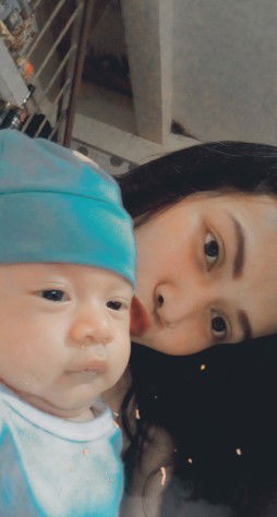 April Baer Villaester profile icon