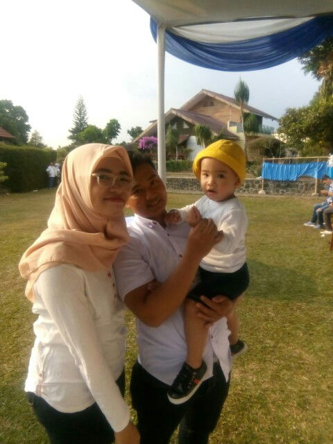 Dewi Pratiwi profile icon