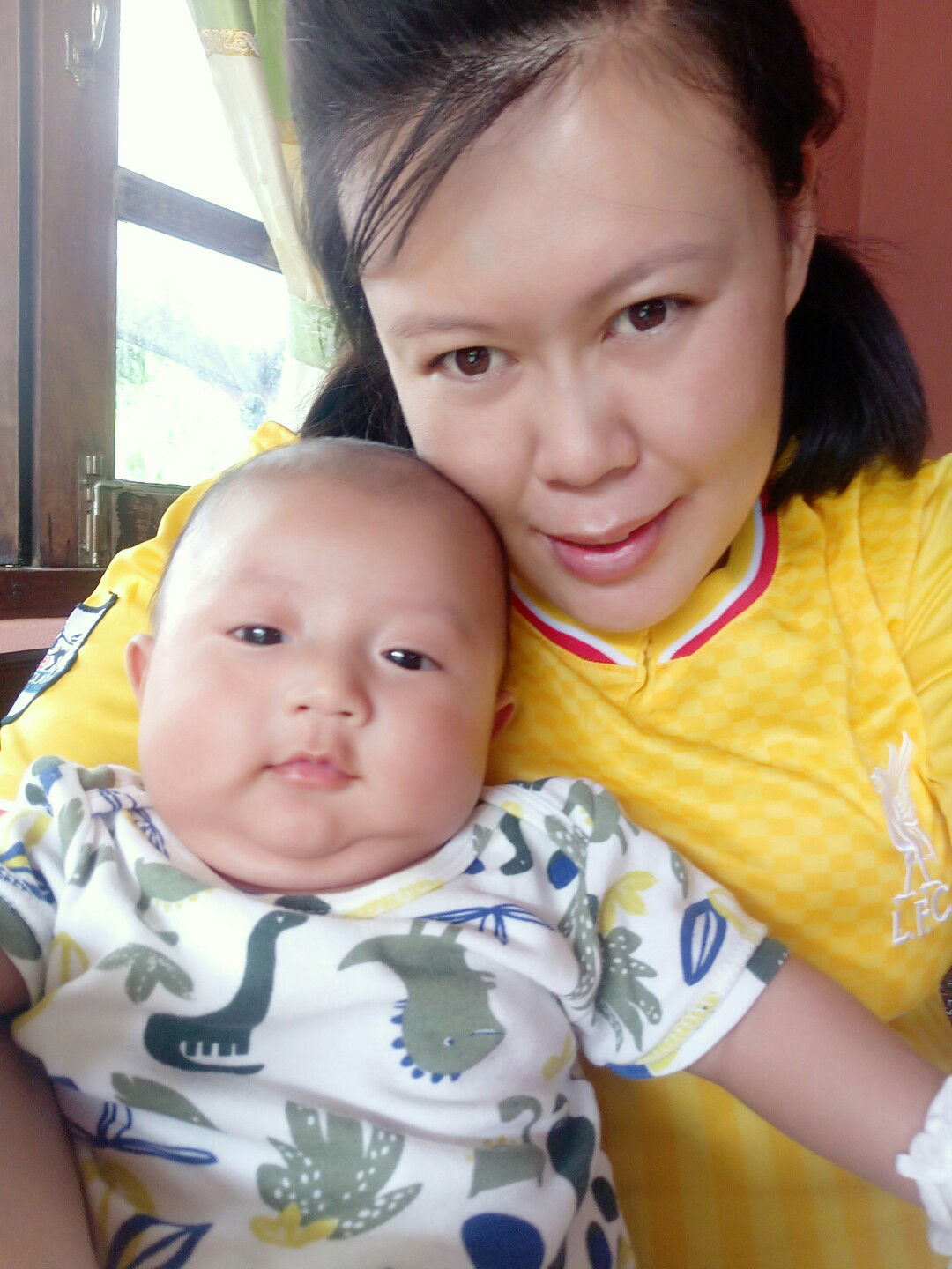 หมูอ้วนน่ารั๊ค กาเด้ profile icon