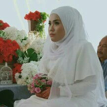 ila deyla profile icon