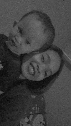 Reni Hartati profile icon