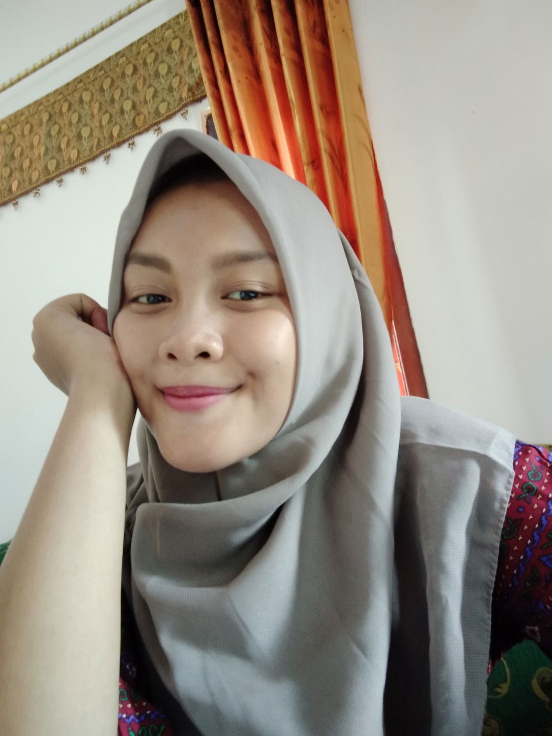 EVI IKROMANTIKA SAPUTRI profile icon