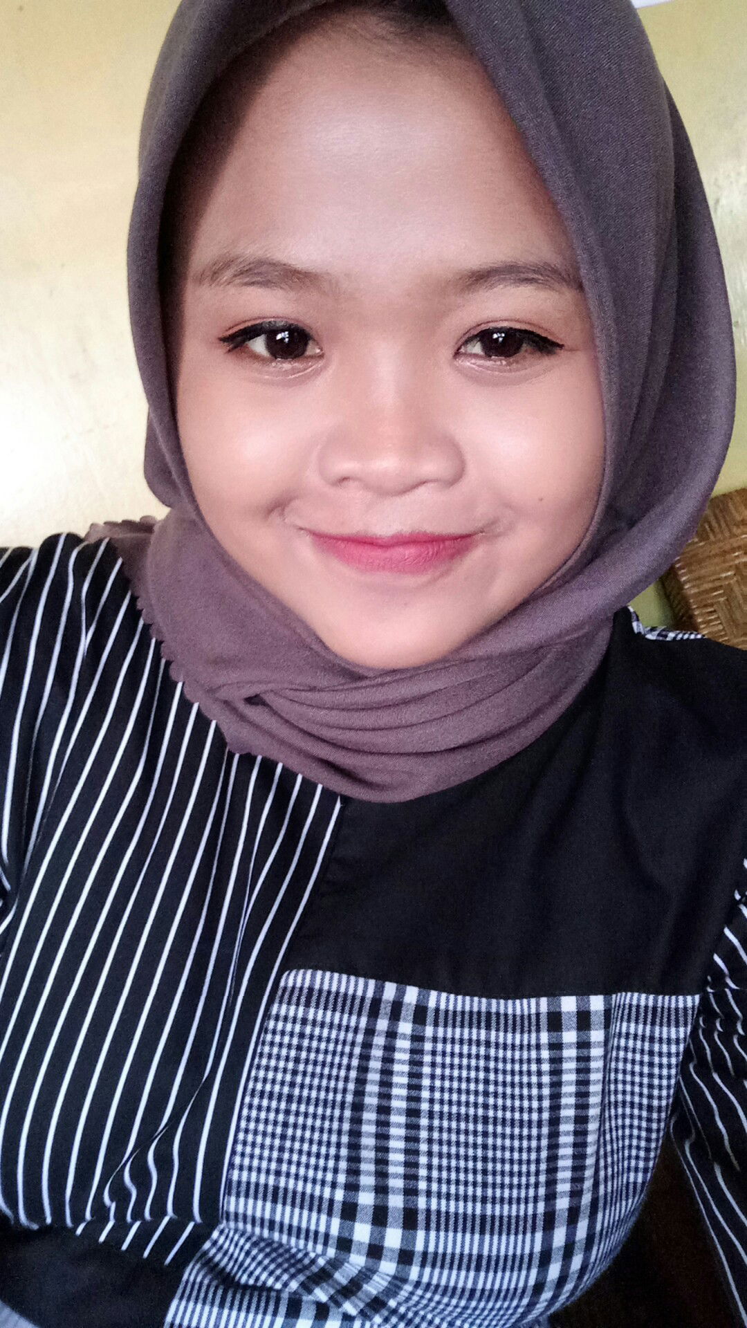 Novita Anggriyani profile icon