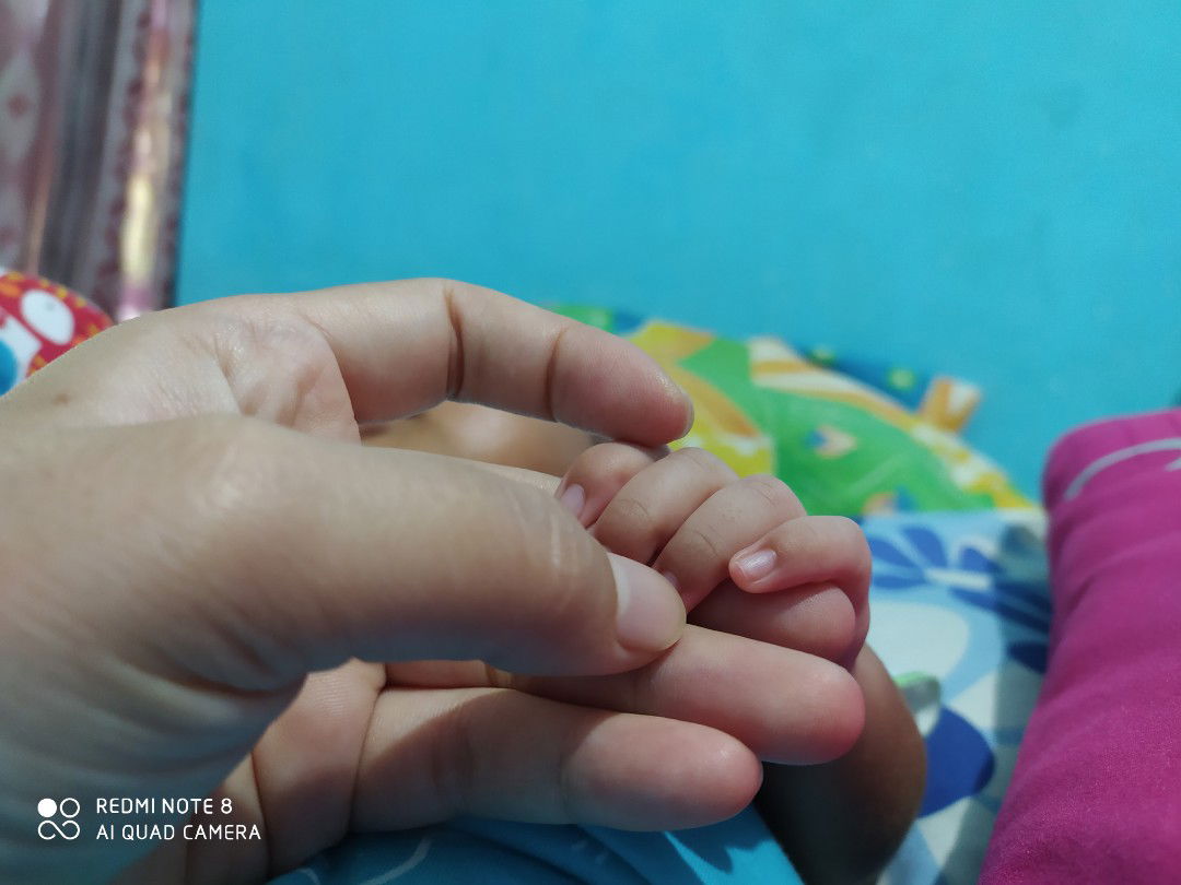 Yhunia Indah SR profile icon