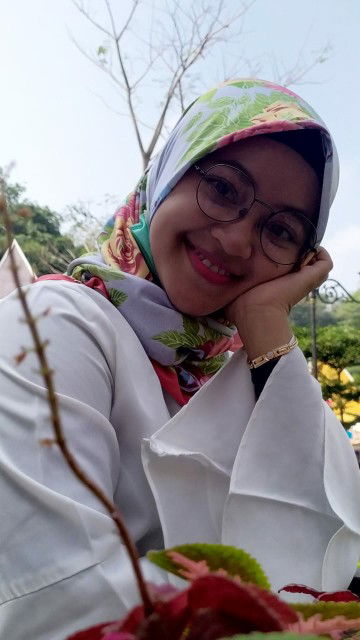 Nancy royani profile icon