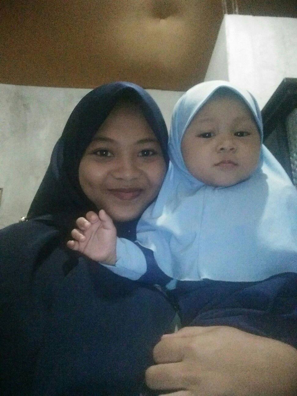 Sri Wahyuni profile icon