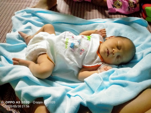 สำรอกนม