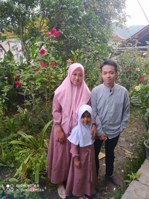 Resty Feby profile icon