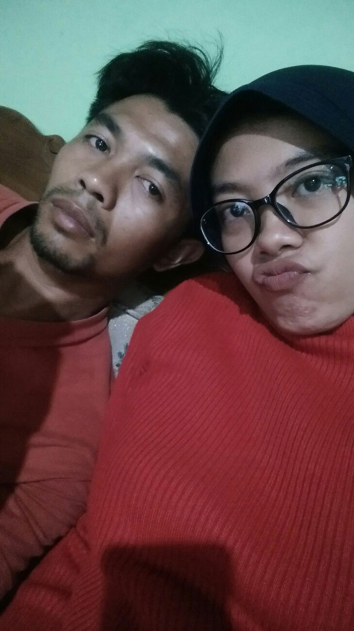 alfi nur hidayati profile icon