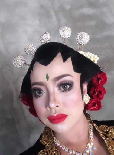 Mhartini profile icon