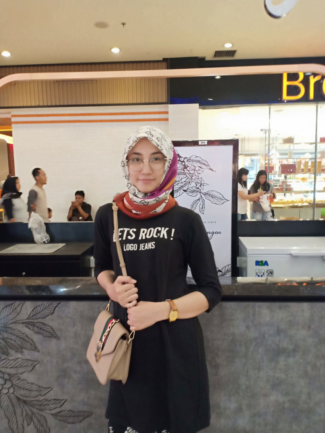 Olin Inggit profile icon