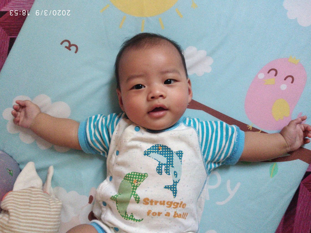 เด็กชายอี้หลง profile icon