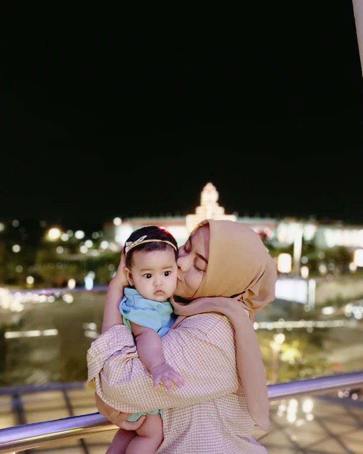 Lidya Isdwia profile icon