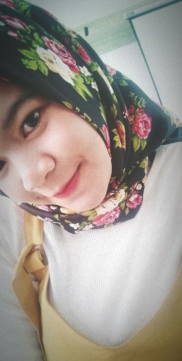 Yulia Riska profile icon