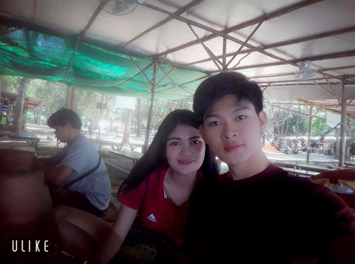 ตาล ประตู' หลัง profile icon